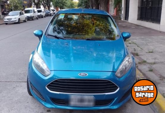 Autos - Ford Fiesta 2015 Nafta 81000Km - En Venta