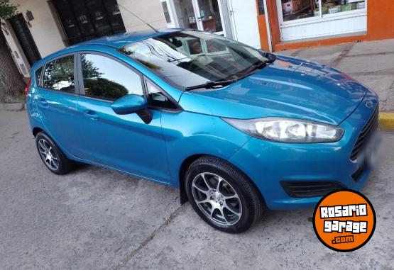 Autos - Ford Fiesta 2015 Nafta 81000Km - En Venta