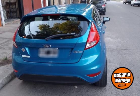 Autos - Ford Fiesta 2015 Nafta 81000Km - En Venta