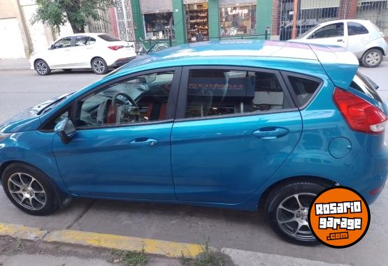 Autos - Ford Fiesta 2015 Nafta 81000Km - En Venta