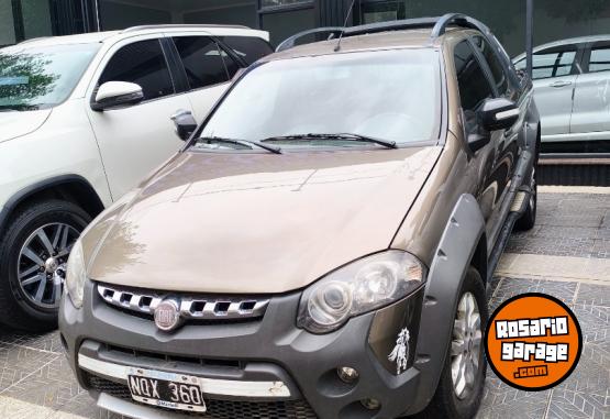 Camionetas - Fiat STRADA Adventure 2014 Nafta 121000Km - En Venta