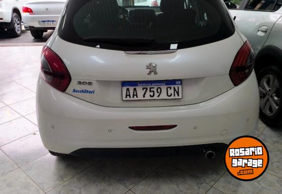 Autos - Peugeot 208 allure 2016 Nafta 112000Km - En Venta