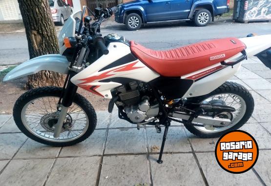 Motos - Honda XR 250 TORNADO 2020 Nafta 7500Km - En Venta