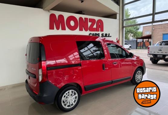 Utilitarios - Renault Kangoo 2019 Nafta 74000Km - En Venta