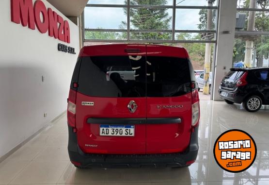 Utilitarios - Renault Kangoo 2019 Nafta 74000Km - En Venta