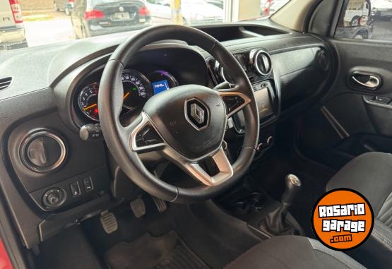 Utilitarios - Renault Kangoo 2019 Nafta 74000Km - En Venta