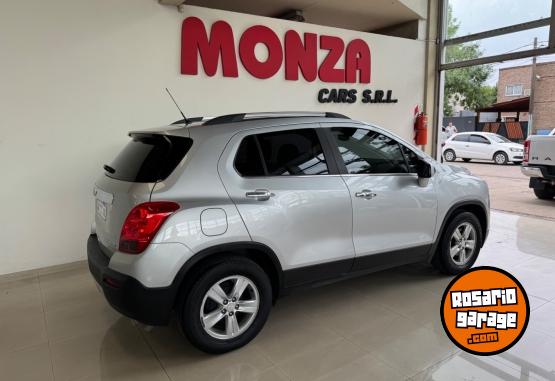 Autos - Chevrolet Tracker 2017 GNC 111000Km - En Venta