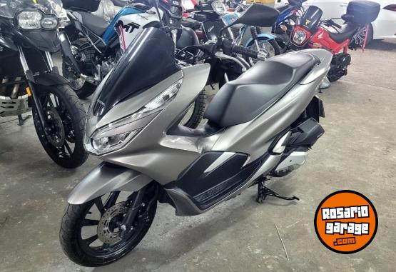 Motos - Honda PCX - elite, nmax 2019 Nafta 9000Km - En Venta