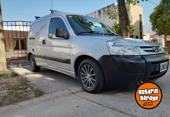 Utilitarios - Renault PARTNER CONFORT 2015 Diesel 100000Km - En Venta