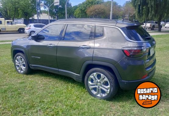 Camionetas - Jeep Compass Longitude 1.3T 2021 Nafta 46000Km - En Venta