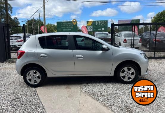 Autos - Renault SANDERO 1.6 PRIVILEGE 2017 Nafta  - En Venta