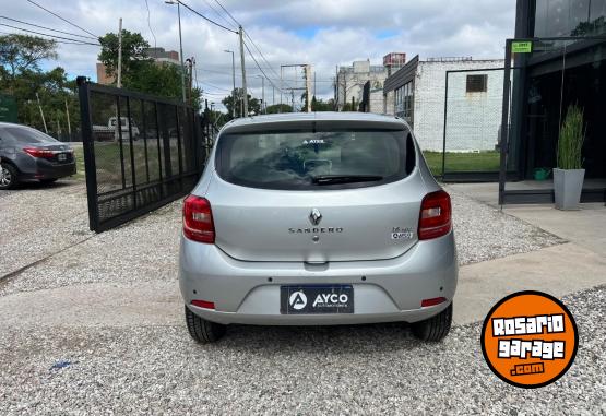 Autos - Renault SANDERO 1.6 PRIVILEGE 2017 Nafta  - En Venta