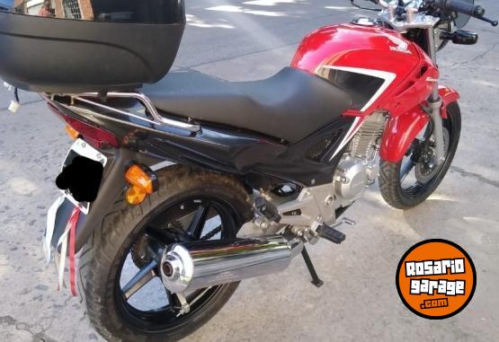 Motos - Honda Twister 250 2014 Nafta 6200Km - En Venta