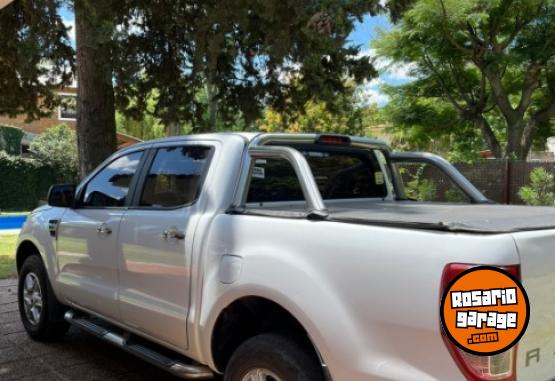 Camionetas - Ford Ranger xlt 2015 Diesel 195000Km - En Venta