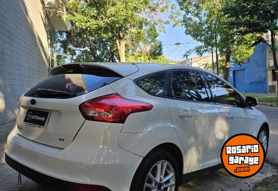 Autos - Ford Focus SE 2.0 Hatch 2017 Nafta 132000Km - En Venta