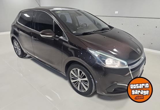 Autos - Peugeot 208 Feline Pack 2016 Nafta 79000Km - En Venta