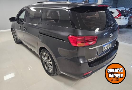 Camionetas - Kia Carnival Ex PREMIUM Crdi 2020 Diesel 155000Km - En Venta