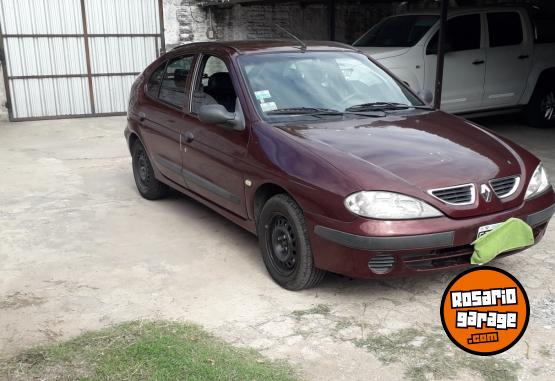 Autos - Renault Megane 2007 Nafta 200000Km - En Venta