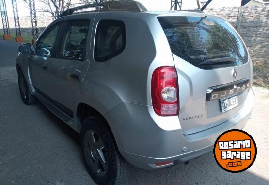 Autos - Renault Duster 2015 GNC 148000Km - En Venta