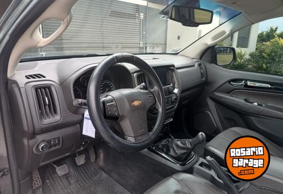 Camionetas - Chevrolet S10 HIGH COUNTRY 4X2 2017 Diesel 160000Km - En Venta