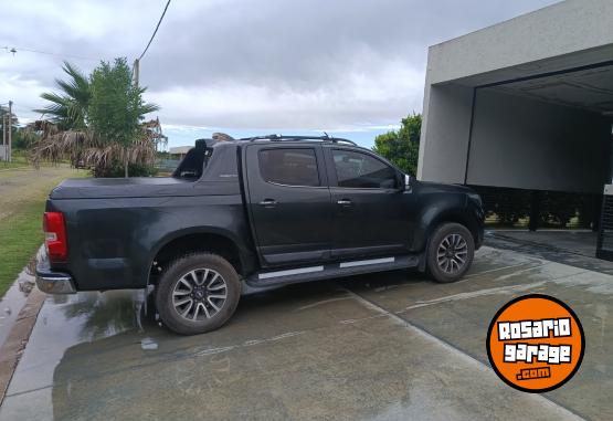 Camionetas - Chevrolet S10 HIGH COUNTRY 4X2 2017 Diesel 160000Km - En Venta