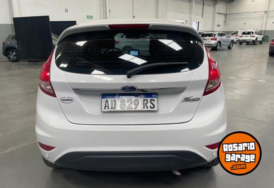 Autos - Ford Fiesta Se Plus AT 2019 Nafta 52000Km - En Venta