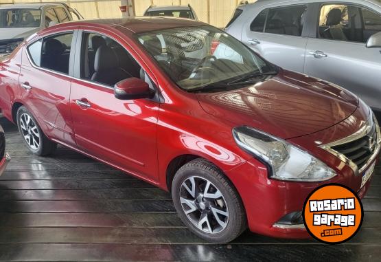 Autos - Nissan Versa Exclusive 1.6 AT 2020 Nafta 78200Km - En Venta