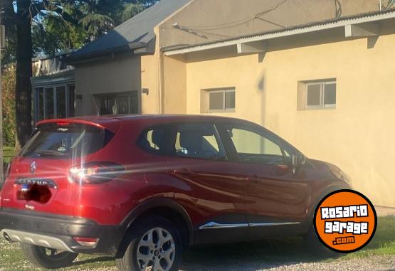 Autos - Renault Captur Zen 2017 Nafta 74000Km - En Venta