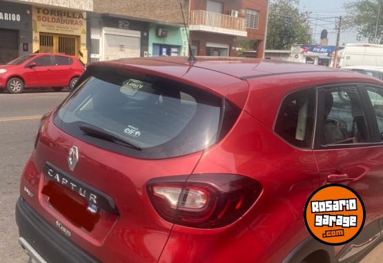 Autos - Renault Captur Zen 2017 Nafta 74000Km - En Venta