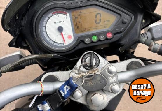 Motos - Bajaj Pulsar 200 2009 Nafta 79000Km - En Venta