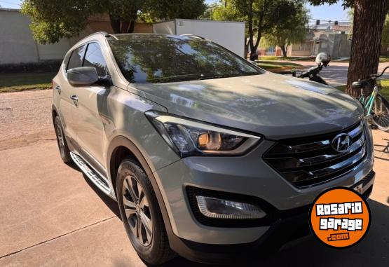 Camionetas - Hyundai Santa Fe 2013 Nafta 170000Km - En Venta