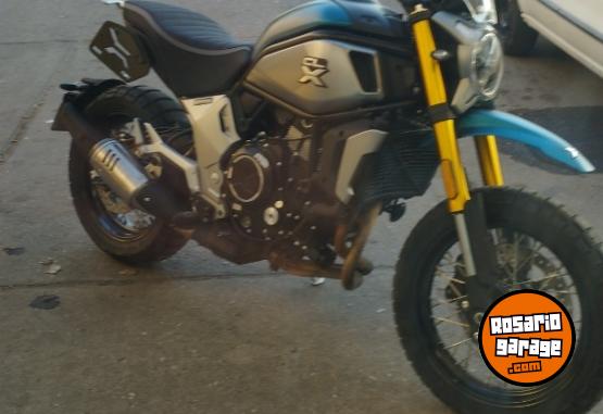 Motos - CF Clx 700 adventure 2024 Nafta 3000Km - En Venta