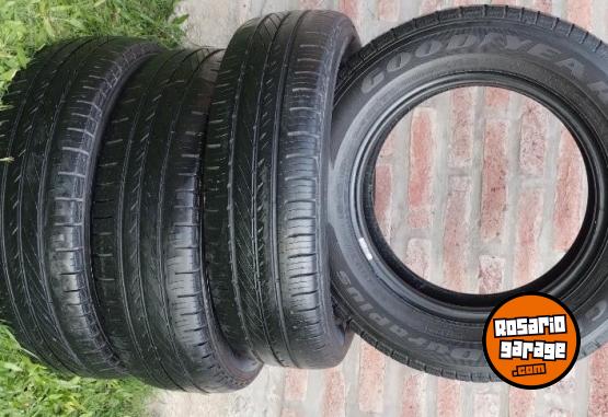 Accesorios para Autos - 4 Cubiertas Goodyear - En Venta