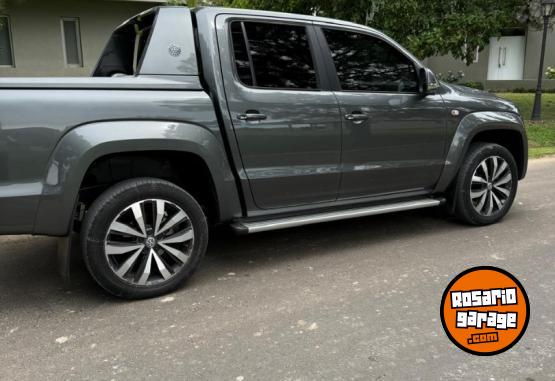 Camionetas - Volkswagen AMAROK EXTREME 2022 Diesel 36000Km - En Venta