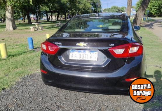 Autos - Chevrolet Cruze LTZ 2017 Nafta 129000Km - En Venta