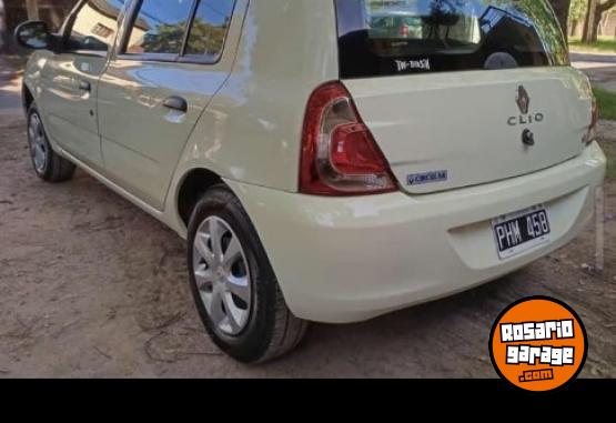 Autos - Renault Clio 2015 Nafta 135000Km - En Venta