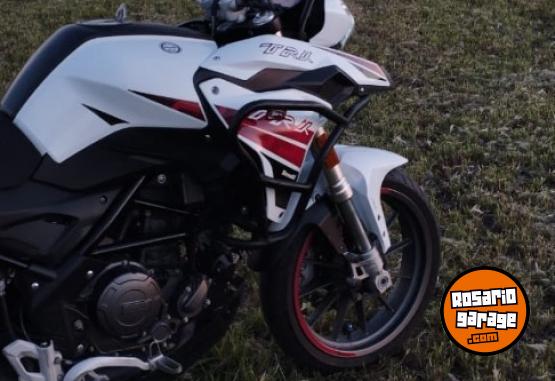 Motos - Benelli TRK 2020 Nafta 29300Km - En Venta