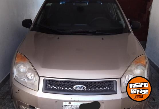 Autos - Ford Fiesta Max 2008 Nafta 229000Km - En Venta