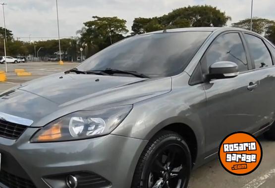 Autos - Ford Focus 2009 GNC 170000Km - En Venta