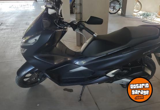 Motos - Honda Pcx 2022 2022 Nafta 9400Km - En Venta