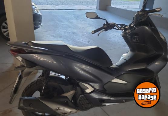 Motos - Honda Pcx 2022 2022 Nafta 9400Km - En Venta