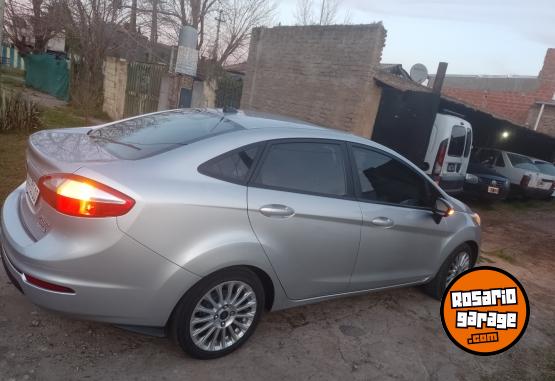 Autos - Ford Fiesta 1.6L SE PLUS 2016 GNC 140000Km - En Venta