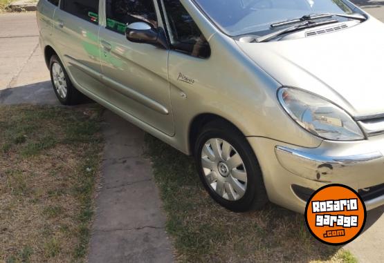 Autos - Citroen Picasso 2.0 Exclusive 2011 Nafta 180000Km - En Venta