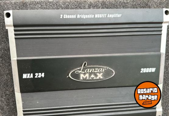 Accesorios para Autos - Potencia LANZAR 2000w. y subwoofer POWERBASS con CAJA. alfombrada. - En Venta