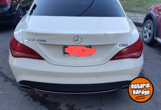 Autos - Mercedes Benz CLA 200 URBAN MT 2013 Nafta 100000Km - En Venta