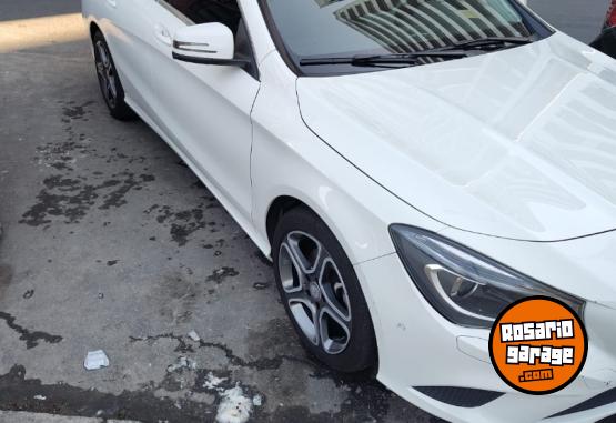 Autos - Mercedes Benz CLA 200 URBAN MT 2013 Nafta 100000Km - En Venta