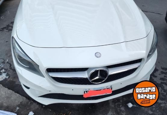 Autos - Mercedes Benz CLA 200 URBAN MT 2013 Nafta 100000Km - En Venta