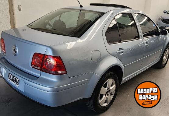 Autos - Volkswagen Bora focus corolla 2010 Nafta 170000Km - En Venta