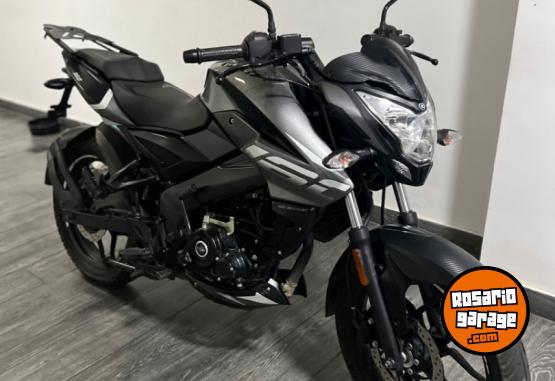 Motos - Bajaj Rouser 2023 Nafta 6900Km - En Venta