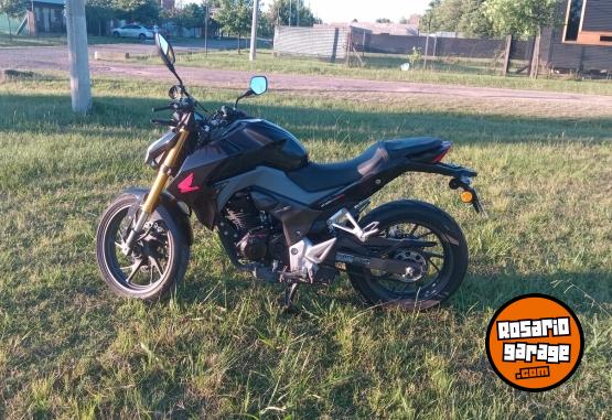 Motos - Honda CB190R 2019 Nafta 7900Km - En Venta